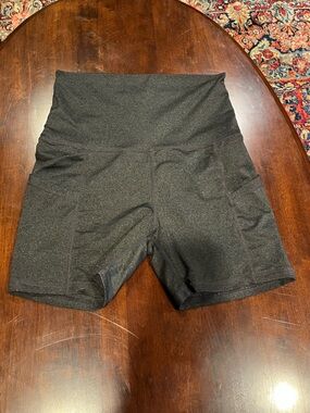 Maternity Biker Shorts Size S